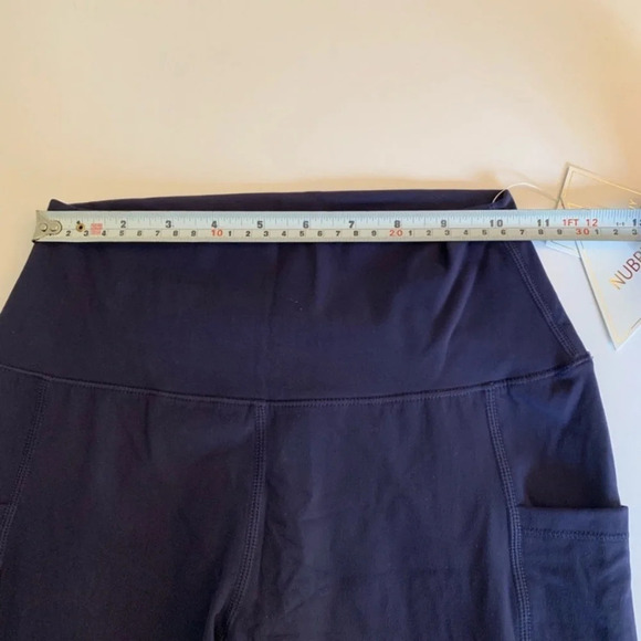 BuffBunny Collection  Rosa 
Pocket  Legging Nubre  Purple, 
 Size medium - Picture 11 of 12
